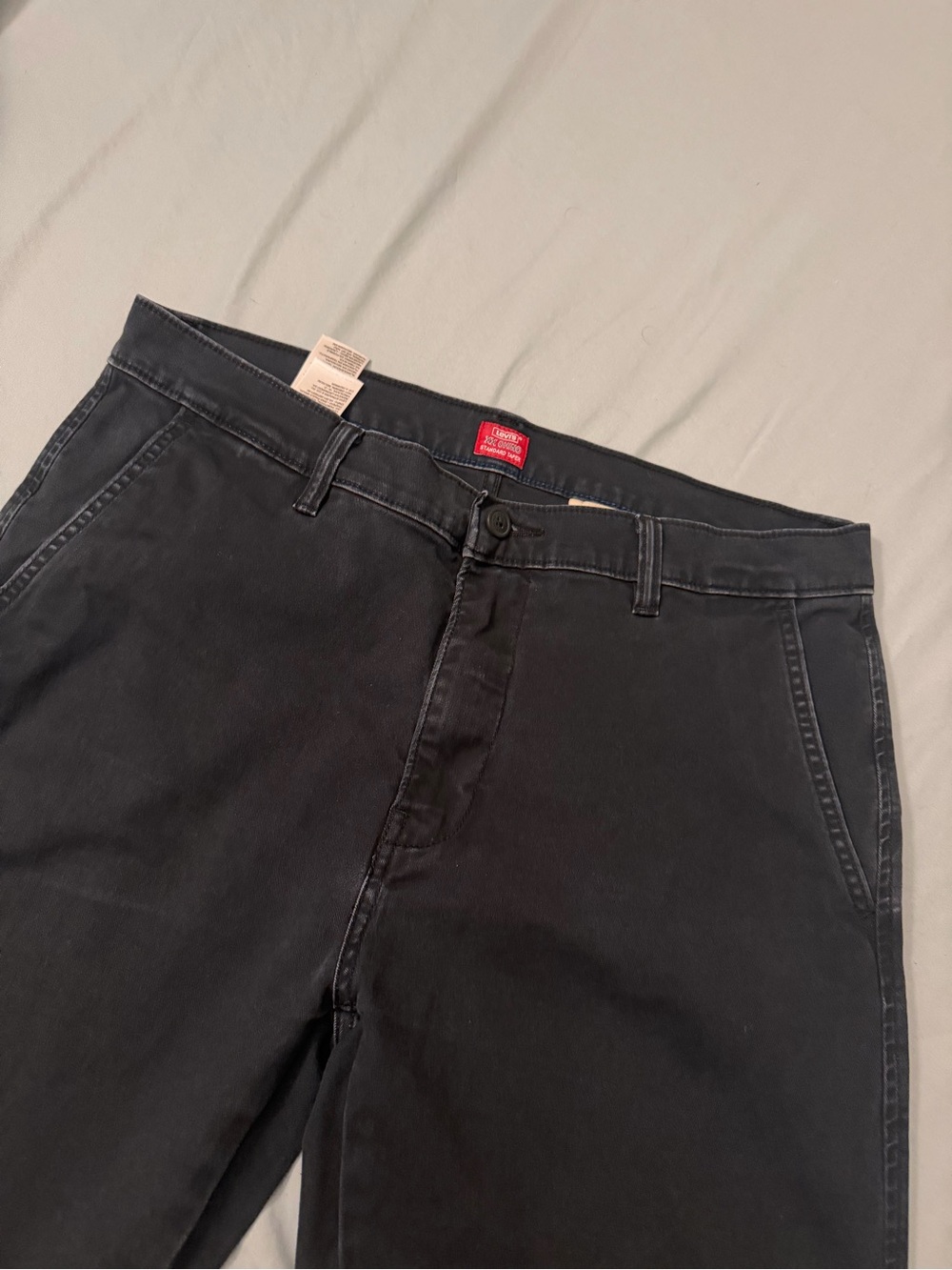 Levis Men's Dark Charcoal Straight-Leg Pants